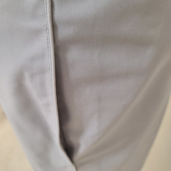 NWT CALVIN KLEIN Light Grey Jogging Midi Skirt with Side Pockets and Back Slit - Picture 5 of 7